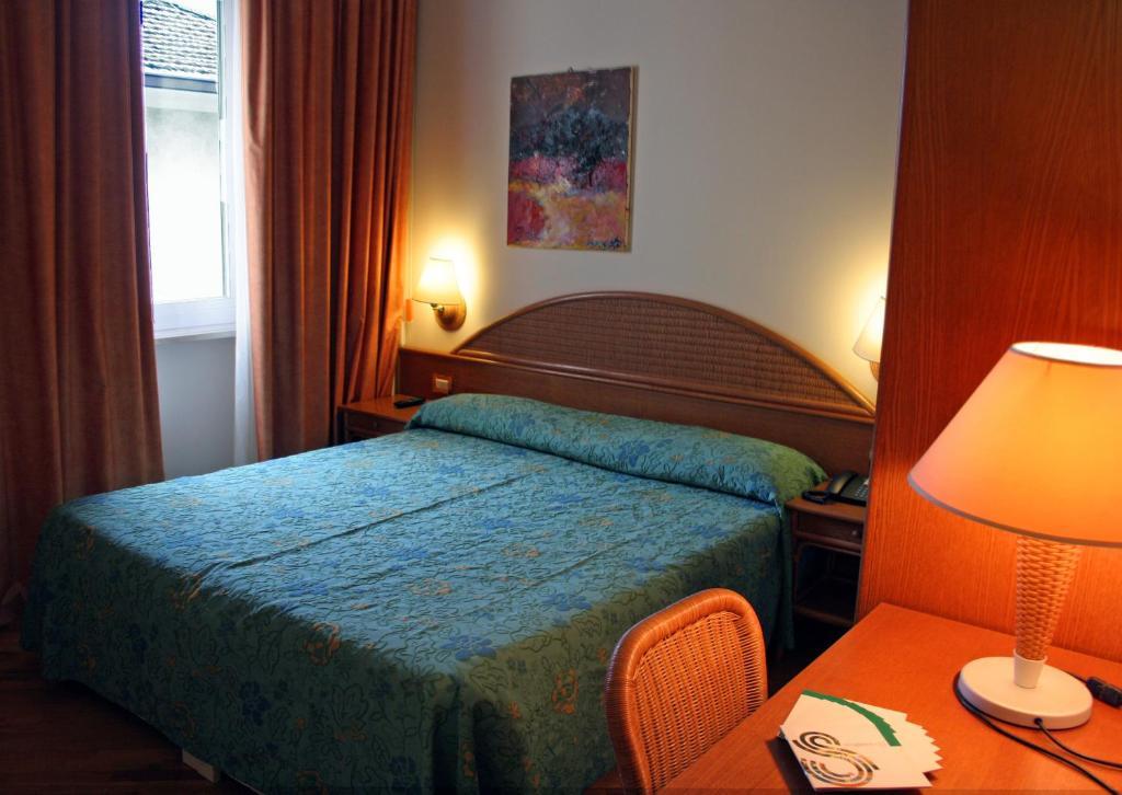 Hotel Scogliera Numana Quarto foto